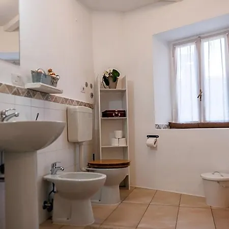 Al Vicolo Del Gallo Guest house