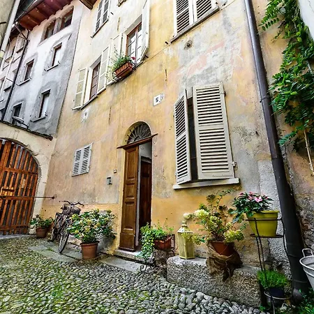 بيت ضيافة Al Vicolo Del Gallo