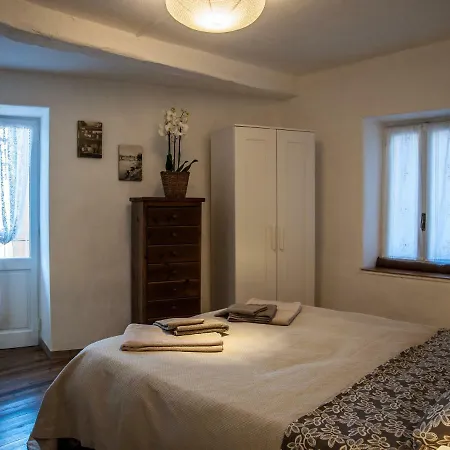 Al Vicolo Del Gallo Casa de hóspedes 3*