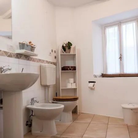 Al Vicolo Del Gallo بيت ضيافة