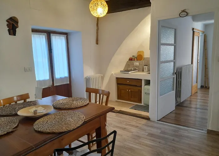 Guest house Al Vicolo Del Gallo 3*